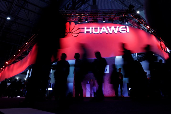 Huawei’ye Kötü Haber: Amerika Kara Listeye Aldı