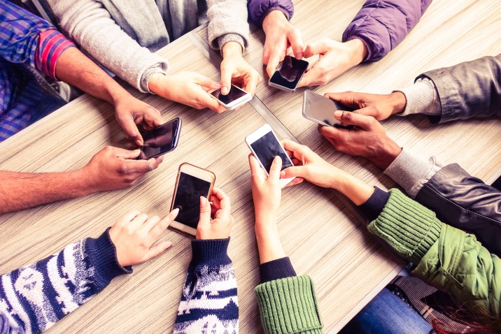 Cep Telefonu Pazarında Dengeler Değişiyor